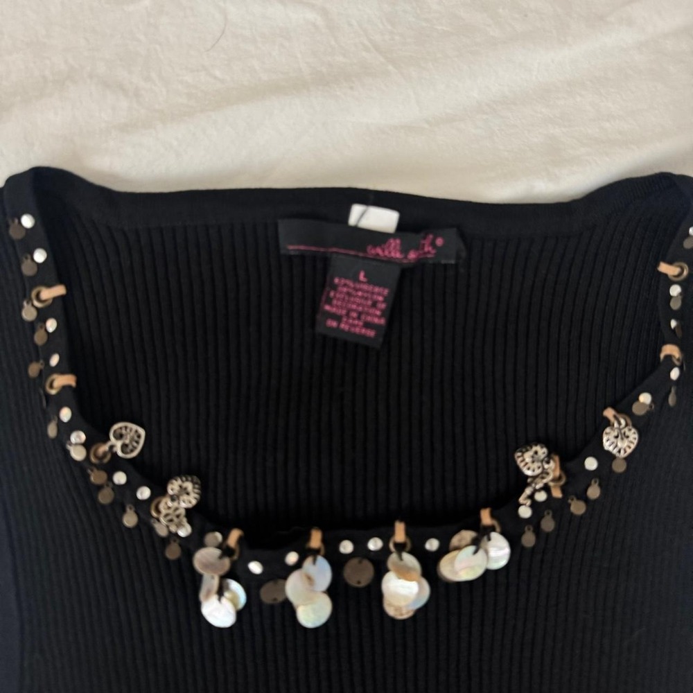 Deadstock Y2K Black halter top with beaded neckline - Picture 4 of 6